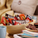 HERSHEY'S Halloween Chocolate Candy Bar Assorted Variety Pack (HERSHEY’S Milk Chocolate, HERSHEY’S Milk Chocolate Almond, KIT KAT, REESE’S Cups)